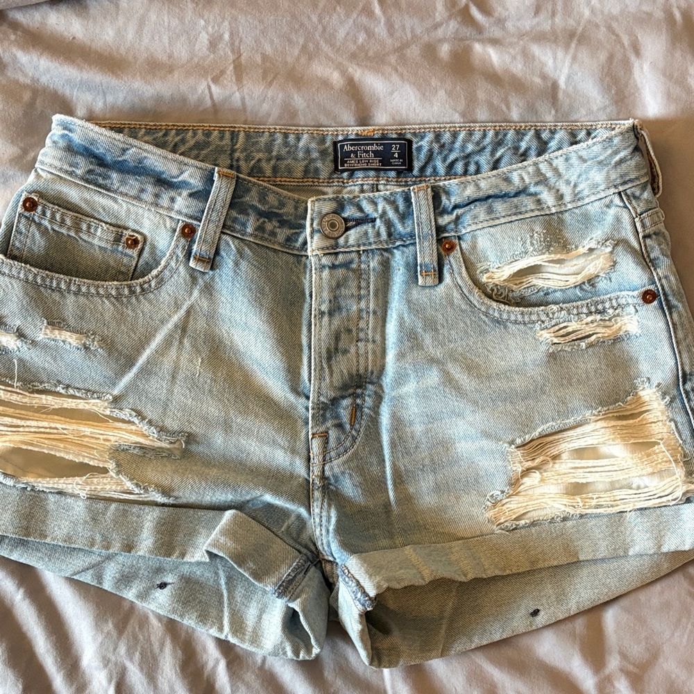 Abercrombie women’s Jean shorts